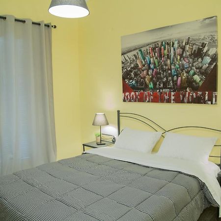 דירות אתונה Cozy Renovated Flat In Koukaki מראה חיצוני תמונה
