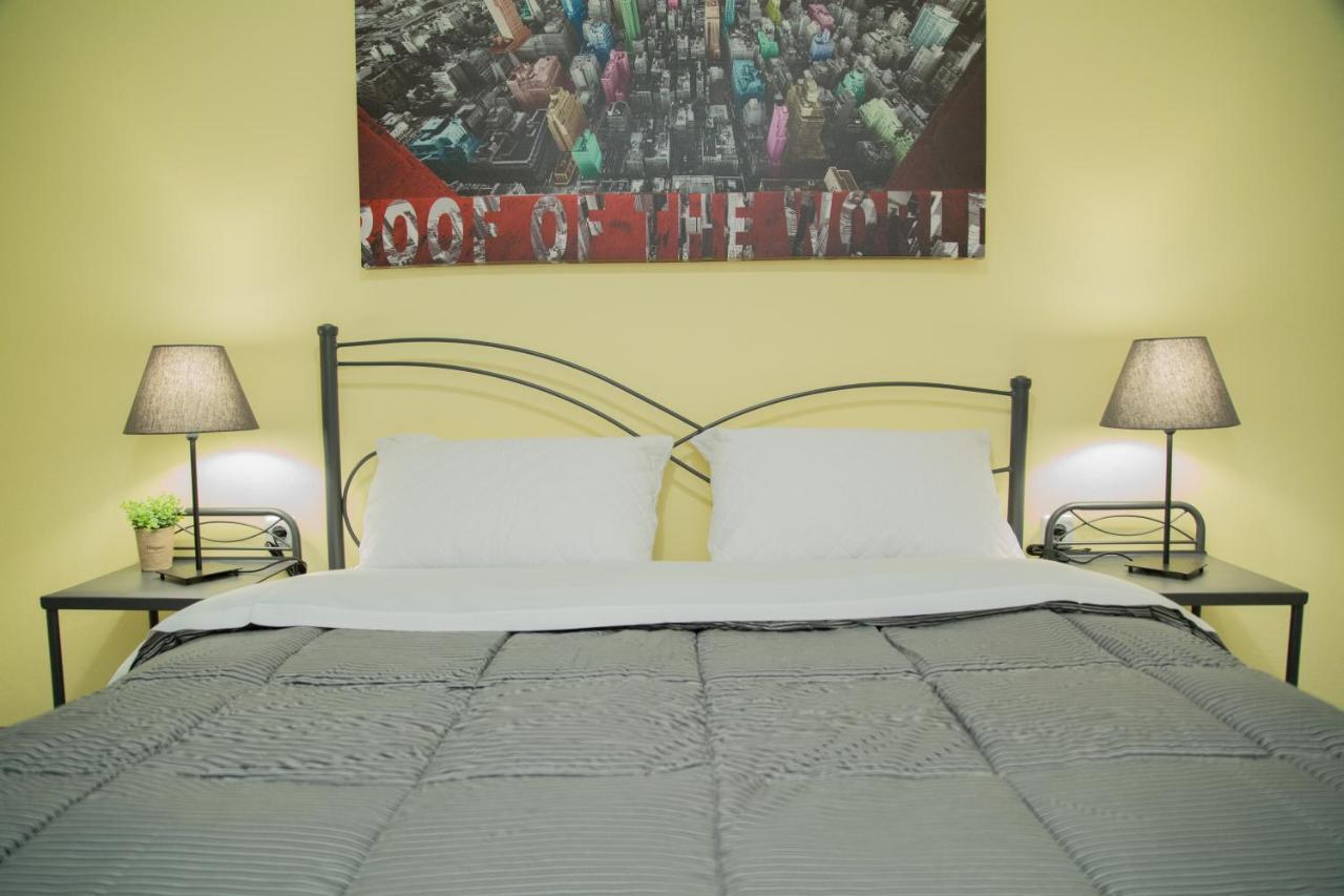 דירות אתונה Cozy Renovated Flat In Koukaki מראה חיצוני תמונה