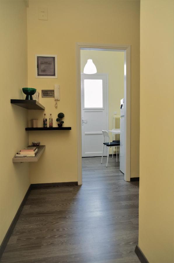 דירות אתונה Cozy Renovated Flat In Koukaki מראה חיצוני תמונה