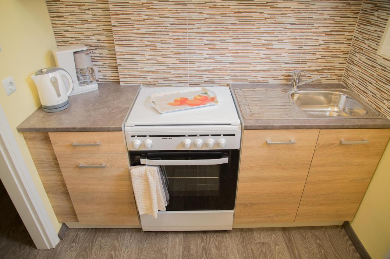דירות אתונה Cozy Renovated Flat In Koukaki מראה חיצוני תמונה